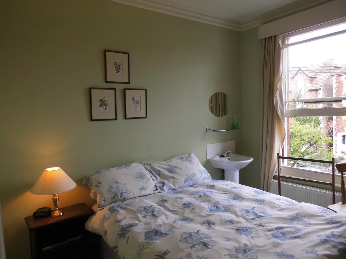 Greystones Bed And Breakfast Rochester (Kent) Exterior photo